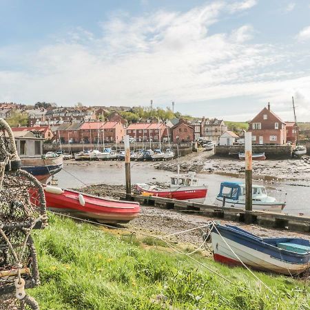Tornado Engine Shed Apartment Whitby Bagian luar foto